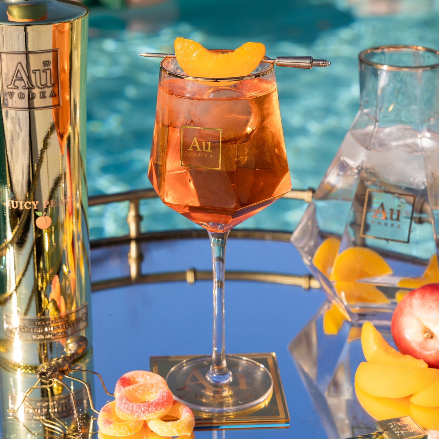 Au Long Stem Diamond Cut Glass